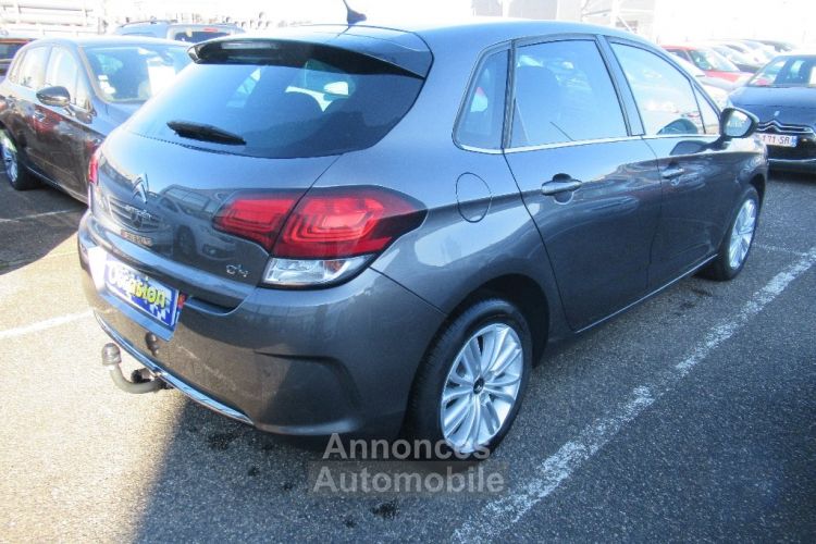 Citroen C4 HDi 90 Confort - <small></small> 8.490 € <small>TTC</small> - #4