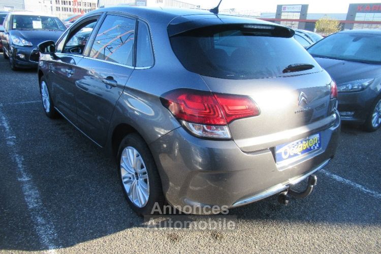 Citroen C4 HDi 90 Confort - <small></small> 8.490 € <small>TTC</small> - #6