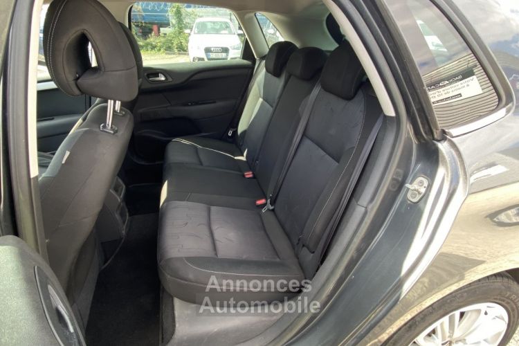 Citroen C4 HDi 90 Millenium - <small></small> 5.990 € <small>TTC</small> - #17