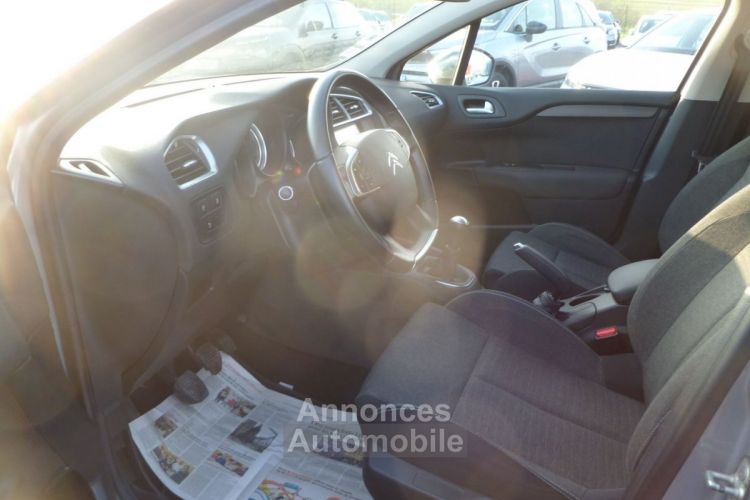 Citroen C4 II 1.6 BLUE HDI 100CH FEEL 5 PORTES - <small></small> 11.850 € <small>TTC</small> - #5