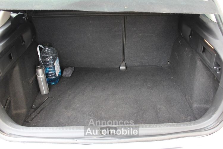 Citroen C4 II (B7) 1.2 THP 12V S&S 110 cv - <small></small> 7.490 € <small>TTC</small> - #15