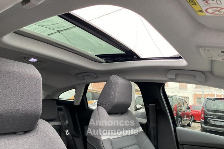 Citroen C4 III 1.5 BlueHDi 130 S&S EAT8 Max TOIT OUVRANT / PACK TECHNO DRIVE - <small></small> 26.990 € <small></small> - #8