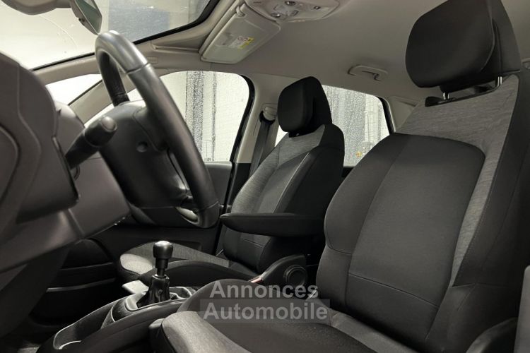 Citroen C4 Picasso 1.2 PureTech 110 CH Live  DISTRIBUTION NEUVE - <small></small> 10.490 € <small>TTC</small> - #10