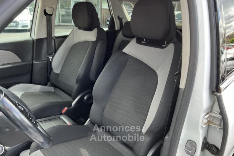 Citroen C4 Picasso 1.2 PureTech - 130 S&S Feel Gps + Clim - <small></small> 12.490 € <small>TTC</small> - #14