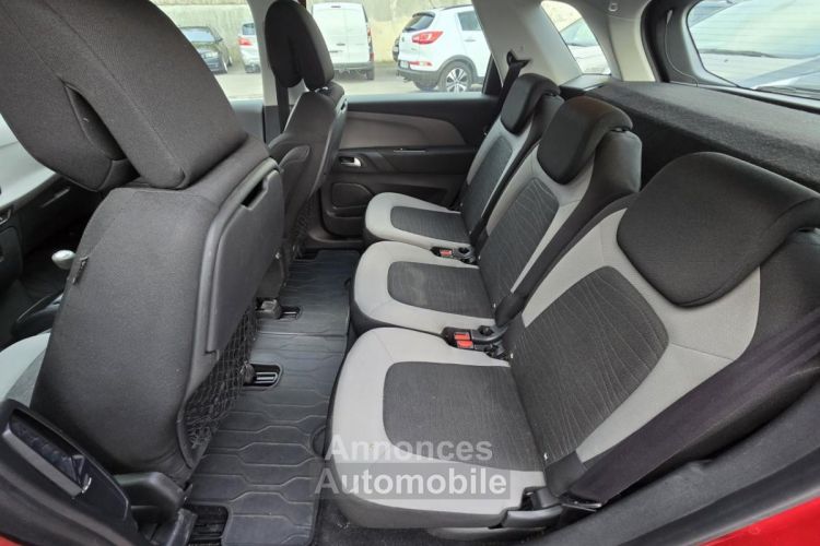 Citroen C4 Picasso 1.6 e-HDi FAP - 115  2013 MONOSPACE Confort PHASE 1 - <small></small> 6.990 € <small>TTC</small> - #5