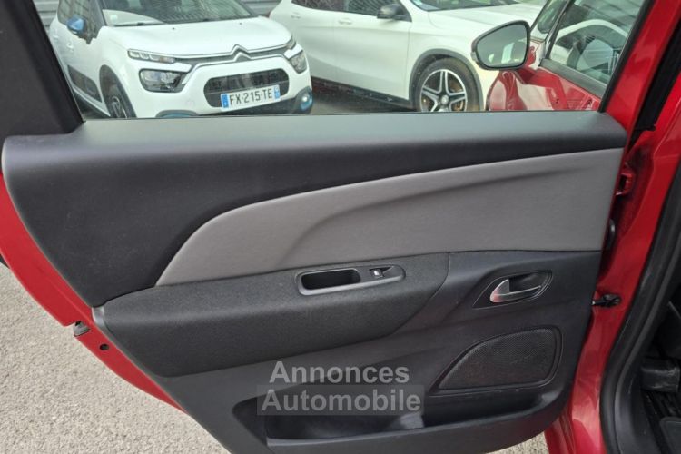 Citroen C4 Picasso 1.6 e-HDi FAP - 115  2013 MONOSPACE Confort PHASE 1 - <small></small> 6.990 € <small>TTC</small> - #6