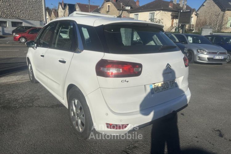 Citroen C4 Picasso 1.6 e-HDi FAP - 115 Intensive Gps + Clim + attelage - <small></small> 8.490 € <small>TTC</small> - #22