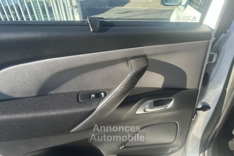 Citroen C4 Picasso 1.6 e-HDi FAP - 115 Intensive Gps + Clim + attelage - <small></small> 8.490 € <small>TTC</small> - #39