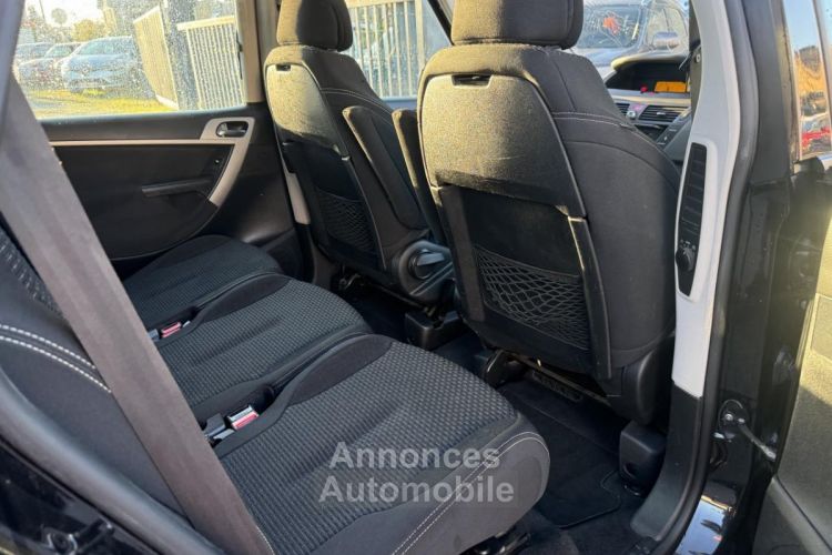 Citroen C4 Picasso 1.6 HDi FAP - 110 Pack Ambiance Clim + Attelage - <small></small> 5.990 € <small>TTC</small> - #15