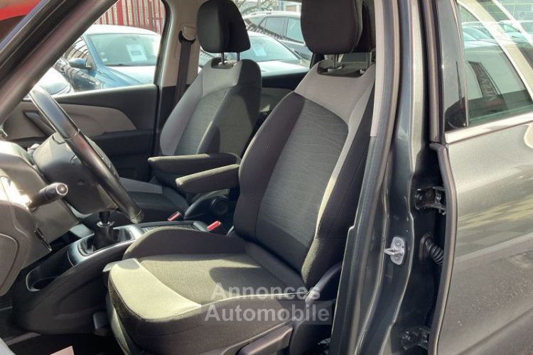 Citroen C4 Picasso BLUEHDI 120CH CONFORT S&S - <small></small> 9.990 € <small>TTC</small> - #9