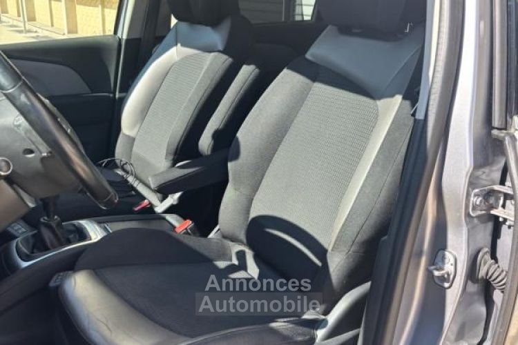 Citroen C4 Picasso 1.2 130CH SHINE S-S Entretien Complet Carplay Camera GPS Sièges Massant - <small></small> 8.490 € <small>TTC</small> - #8