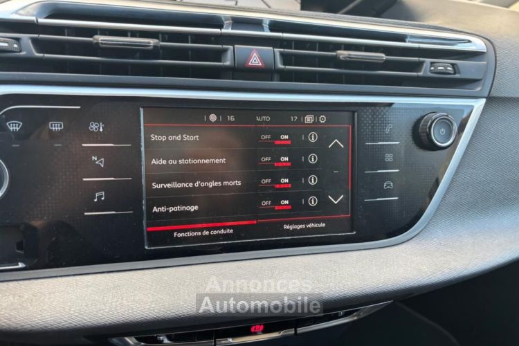 Citroen C4 Picasso 1.2 130CH SHINE S-S Entretien Complet Carplay Camera GPS Sièges Massant - <small></small> 8.490 € <small>TTC</small> - #15