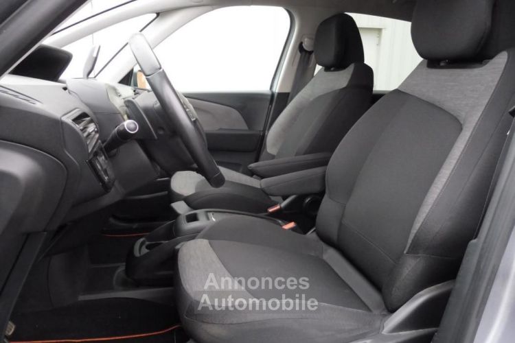 Citroen C4 Picasso Citroën 130Cv BUSINESS EAT BVA START&STOP Distribution faite CAMERA DE RECUL ATTELAG... - <small></small> 12.490 € <small>TTC</small> - #12