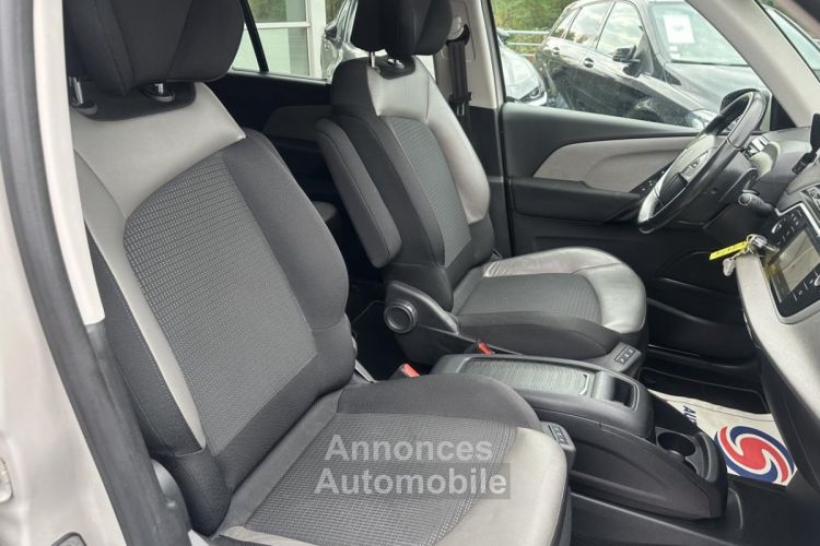 Citroen C4 Picasso Grand SpaceTourer 1.5 BlueHDi - BVA - GPS + CAMERA AR - <small></small> 14.990 € <small>TTC</small> - #14