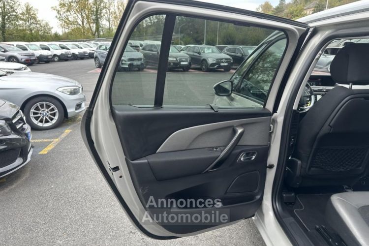 Citroen C4 Picasso Grand SpaceTourer 1.5 BlueHDi - BVA - GPS + CAMERA AR - <small></small> 14.990 € <small>TTC</small> - #32