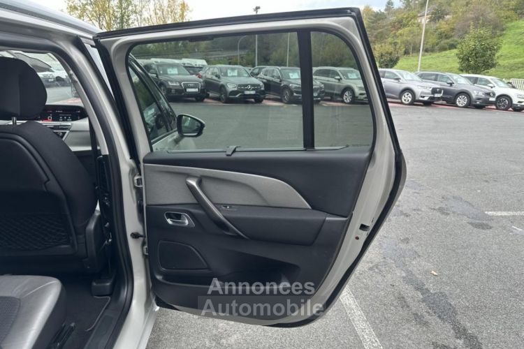 Citroen C4 Picasso Grand SpaceTourer 1.5 BlueHDi - BVA - GPS + CAMERA AR - <small></small> 14.990 € <small>TTC</small> - #36