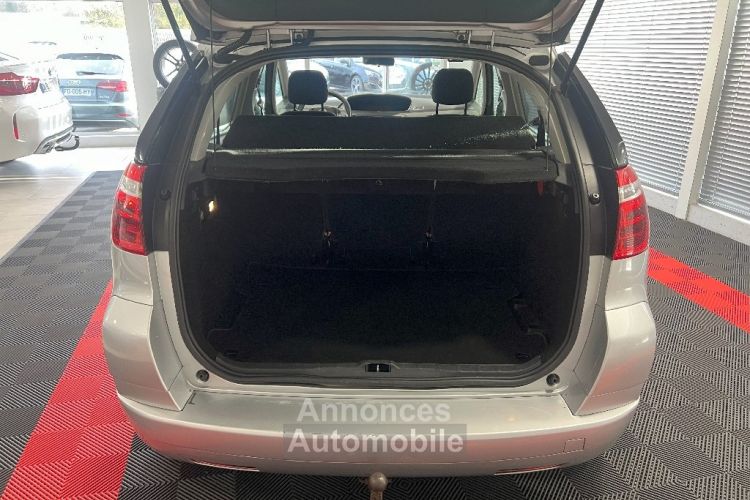 Citroen C4 Picasso HDi 110 FAP Airdream Pack Ambiance BMP6 - <small></small> 3.990 € <small>TTC</small> - #8