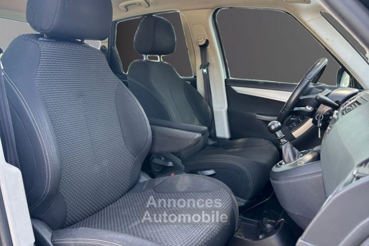 Citroen C4 Picasso HDi 110 Millenium *GARANTIE 12 MOIS* DISTRI A JOUR / BLUETOOTH / GPS / CLIM QUADRI-ZONE - <small></small> 6.990 € <small>TTC</small> - #10