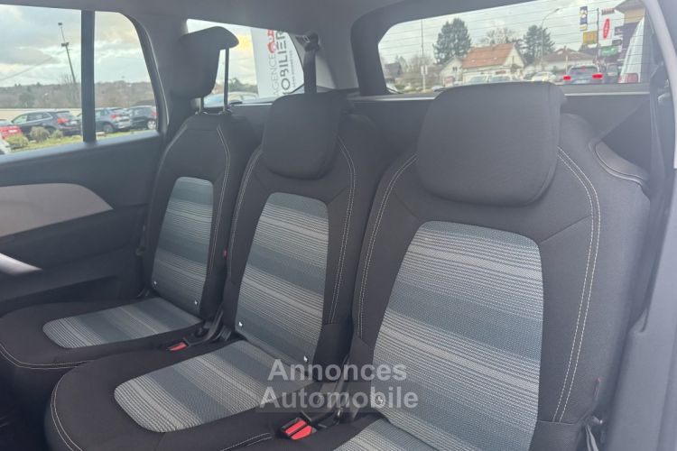 Citroen C4 Spacetourer 1,2 130ch S&S Rip Curl - <small></small> 13.990 € <small>TTC</small> - #13