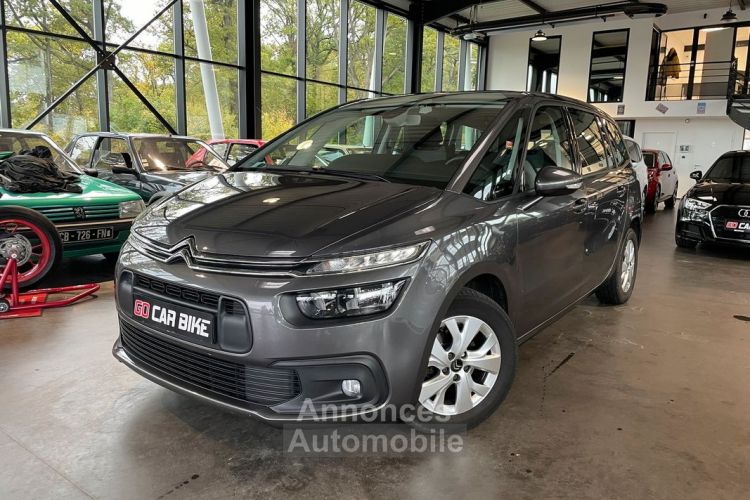 Citroen C4 SpaceTourer 7 places Entretiens Complets Toit panoramique Garantie 6 ans Apple Carplay GPS 269-mois - <small></small> 16.981 € <small>TTC</small> - #1