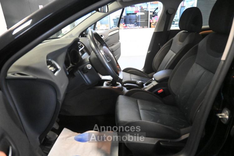 Citroen C4 VTi 120 Confort - <small></small> 7.259 € <small>TTC</small> - #7