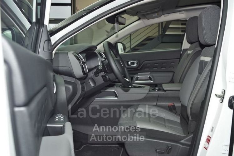 Citroen C5 AIRCROSS 1.6 HYBRID 225 SHINE E-EAT8 - <small></small> 39.020 € <small>TTC</small> - #16