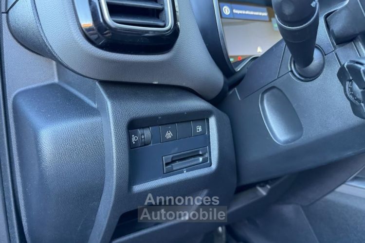 Citroen C5 Aircross Citroën 1.6 225ch 180 HYBRID PHEV 13.2KWH FEEL PACK E-EAT BVA - <small></small> 17.490 € <small>TTC</small> - #16