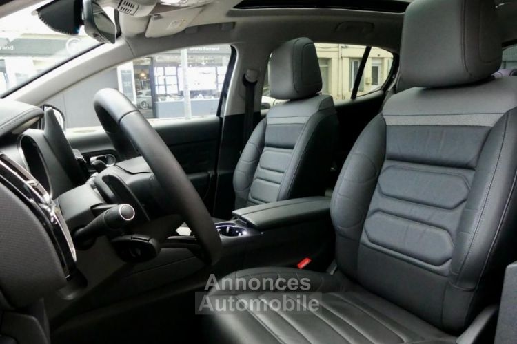 Citroen C5 Aircross Citroën (2) 1.6 HYBRIDE RECHARGEABLE 225 SHINE PACK E-EAT + TOIT OUVRANT - <small></small> 37.990 € <small>TTC</small> - #13