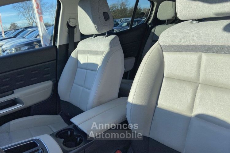 Citroen C5 AIRCROSS Hybrid 225 ë-EAT8 SHINE PACK Caméra 360° Park Assist Chargeur 7.4kW - <small></small> 22.980 € <small>TTC</small> - #13