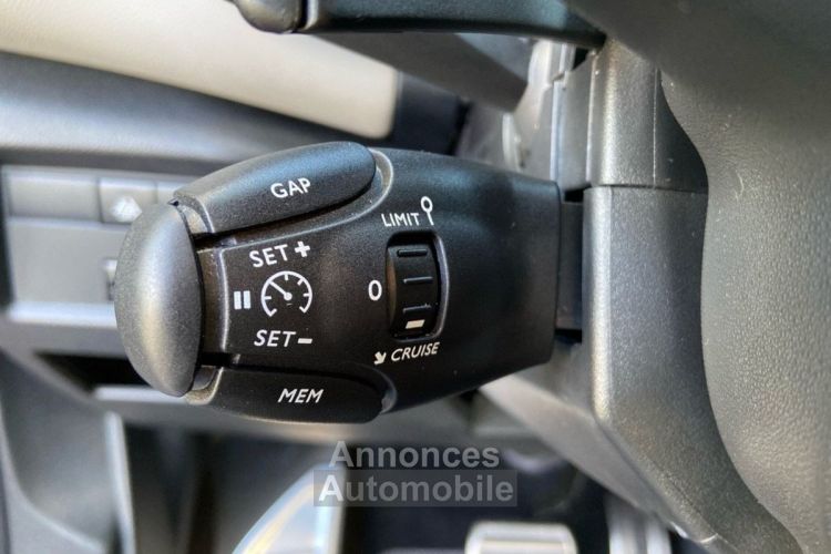 Citroen C5 AIRCROSS Hybrid 225 ë-EAT8 SHINE PACK Caméra 360° Park Assist Chargeur 7.4kW - <small></small> 22.980 € <small>TTC</small> - #29