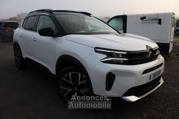 Citroen C5 AIRCROSS II SHINE PACK BLUE HDI 130 CV USB GPS 3D TOIT PANO FULL LED CAMÉRA BOITE AUTO EAT-8 - <small></small> 27.990 € <small>TTC</small> - #1