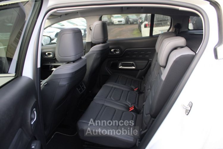 Citroen C5 AIRCROSS II SHINE PACK BLUE HDI 130 CV USB GPS 3D TOIT PANO FULL LED CAMÉRA BOITE AUTO EAT-8 - <small></small> 27.990 € <small>TTC</small> - #11