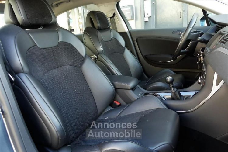 Citroen C5 Citroën 2.0 HDI 165 EXCLUSIVE FAIBLE KM + DISTRIBUTION FAITE - <small></small> 10.790 € <small>TTC</small> - #12