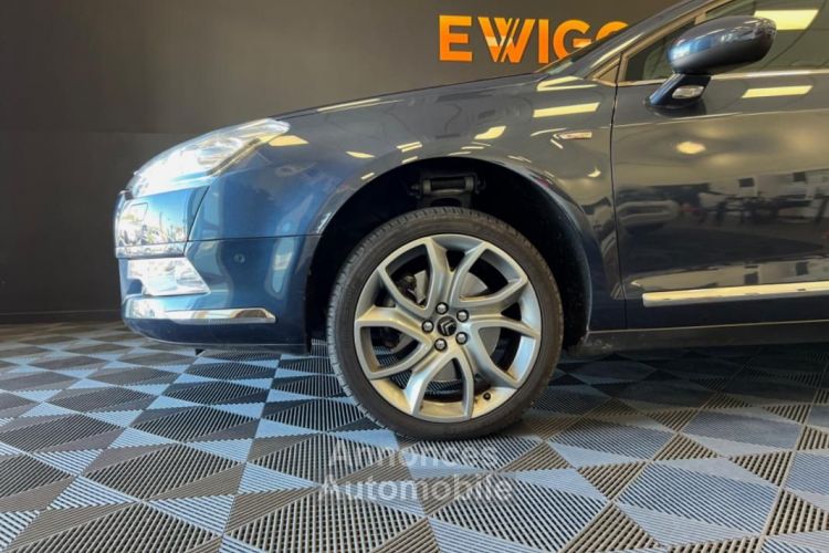 Citroen C5 Citroën 2.2L HDI 205CH EXCLUSIVE BVA SIEGES CHAUFFANTS ET MASSANTS - <small></small> 11.990 € <small>TTC</small> - #19