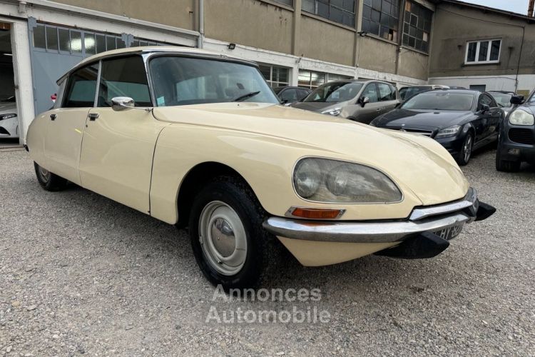 Citroen DS D SUPER/ ENTIEREMENT RESTAUREE  2019 / - <small></small> 19.999 € <small>TTC</small> - #3