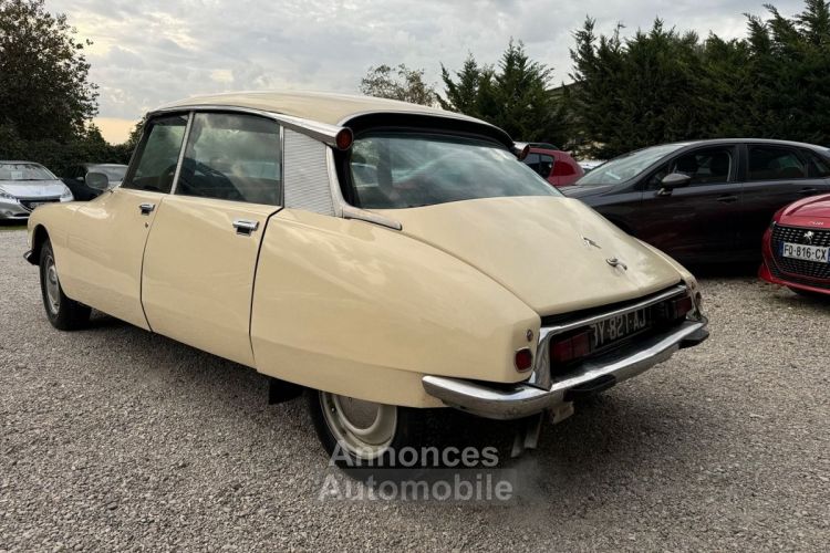 Citroen DS D SUPER/ ENTIEREMENT RESTAUREE  2019 / - <small></small> 19.999 € <small>TTC</small> - #6