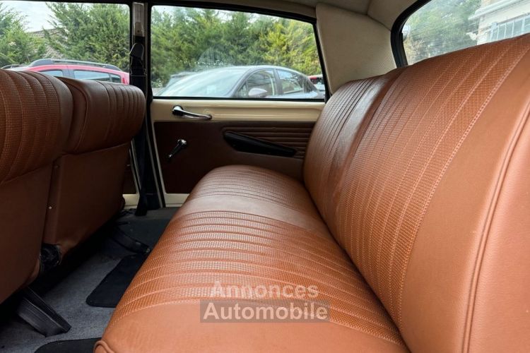 Citroen DS D SUPER/ ENTIEREMENT RESTAUREE  2019 / - <small></small> 19.999 € <small>TTC</small> - #9