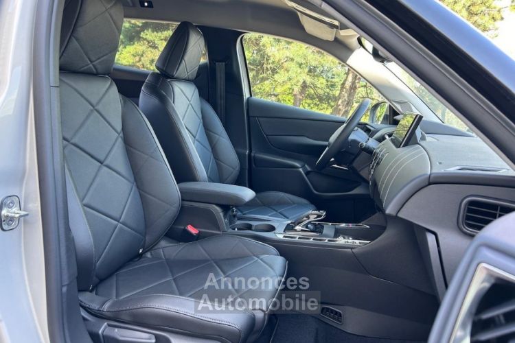 Citroen DS3 CROSSBACK E-TENSE 100KW/136CH RIVOLI CRISTAL PEARL - <small></small> 33.040 € <small>TTC</small> - #38