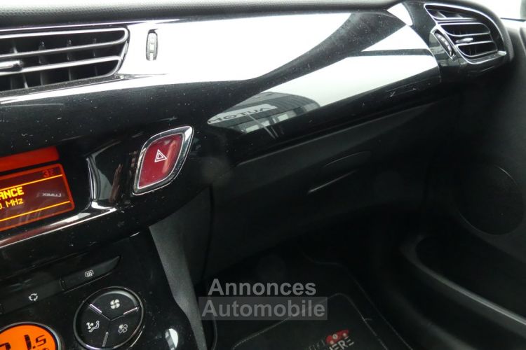 Citroen DS3 VTI 120 CV SO CHIC - <small></small> 6.490 € <small>TTC</small> - #25