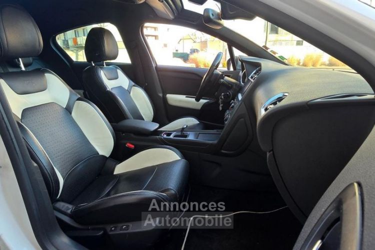 Citroen DS4 Citroën 1.6 HDI 115 SOCHIC BVA GARANTIE 6 MOIS - <small></small> 7.490 € <small>TTC</small> - #14