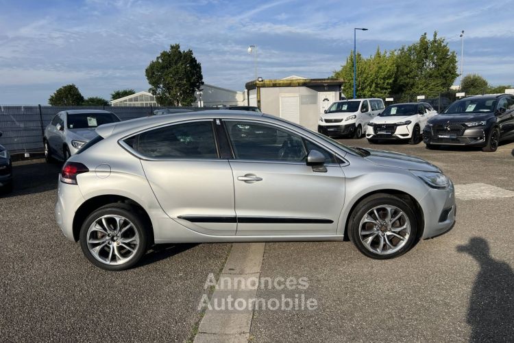 Citroen DS4 Citroën 2.0 HDi 163 Sport Chic BVA Cuir GPS DistriOK Carnet a Jour - <small></small> 7.490 € <small>TTC</small> - #8