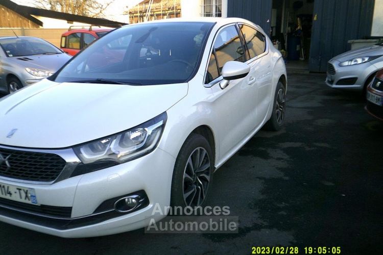 Citroen DS4 DS 4 1.6l hdi 120cv so chic (2016) - <small></small> 13.450 € <small>TTC</small> - #3