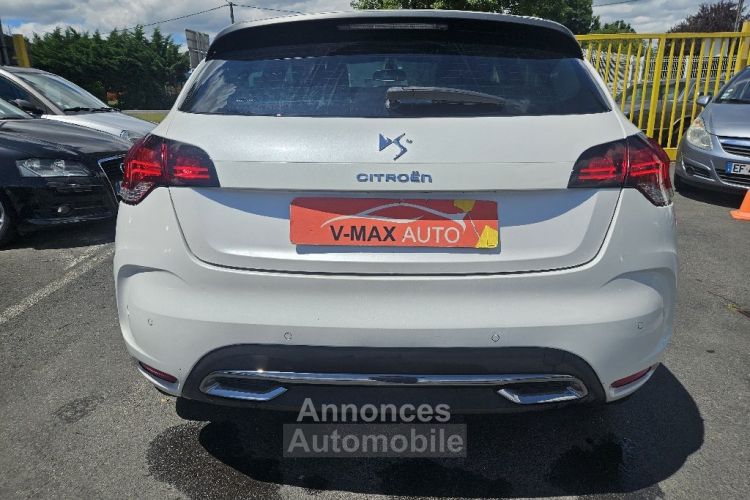 Citroen DS4 HDi 160 So Chic - <small></small> 6.490 € <small>TTC</small> - #10