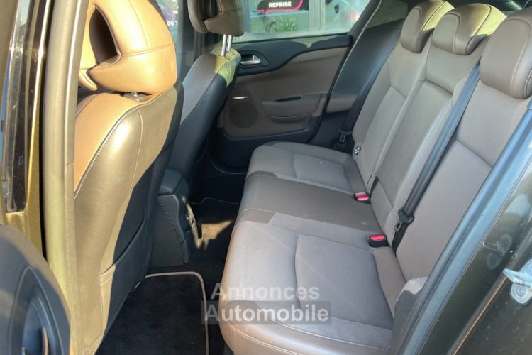 Citroen DS4 vti 120 ch so chic avec sieges massants navigation angles morts regulateur - <small></small> 7.490 € <small>TTC</small> - #22