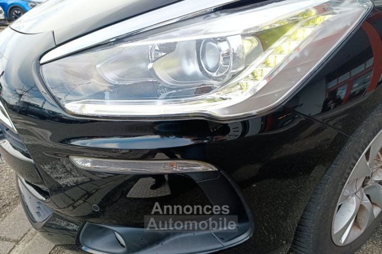 Citroen DS5 1.6 BlueHDi 16V 120 cv SO CHIC - <small></small> 11.990 € <small>TTC</small> - #31