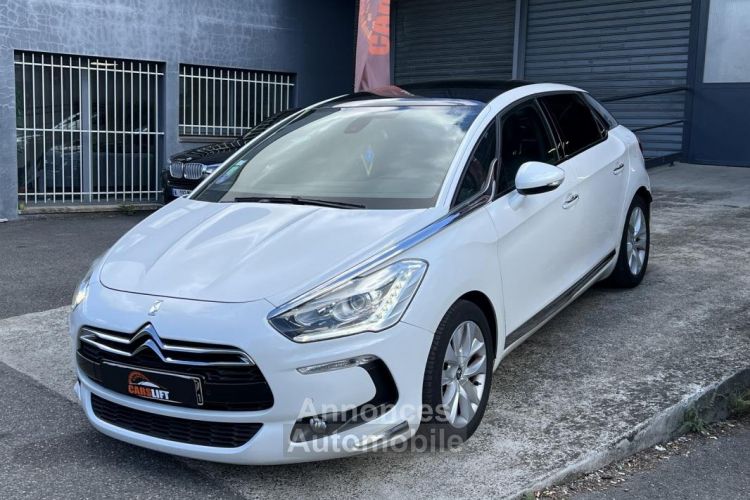 Citroen DS5 1.6 THP, 16V, 156 cv, So Chic, Boîte auto, Carnet d'entretien, Entretiens à jour Garantie - <small></small> 12.990 € <small>TTC</small> - #3