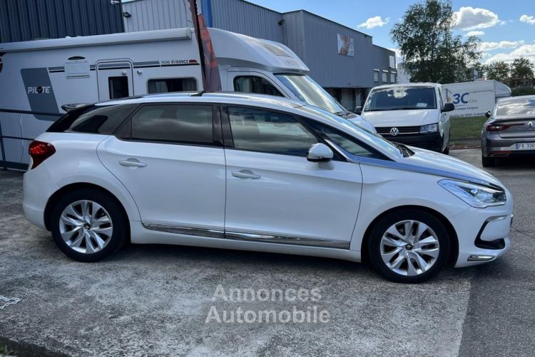 Citroen DS5 1.6 THP, 16V, 156 cv, So Chic, Boîte auto, Carnet d'entretien, Entretiens à jour Garantie - <small></small> 12.990 € <small>TTC</small> - #8