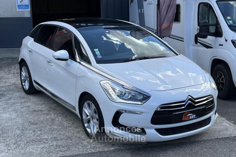 Citroen DS5 1.6 THP, 16V, 156 cv, So Chic, Boîte auto, Carnet d'entretien, Entretiens à jour Garantie - <small></small> 12.990 € <small>TTC</small> - #9