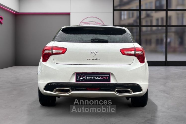 Citroen DS5 2.0 HDI 200 ch Hybrid4 Sport Chic BMP6 - <small></small> 11.990 € <small>TTC</small> - #8