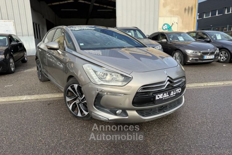 Citroen DS5 2.0 HDI 200 Hybrid4 So Chic - <small></small> 8.990 € <small>TTC</small> - #3